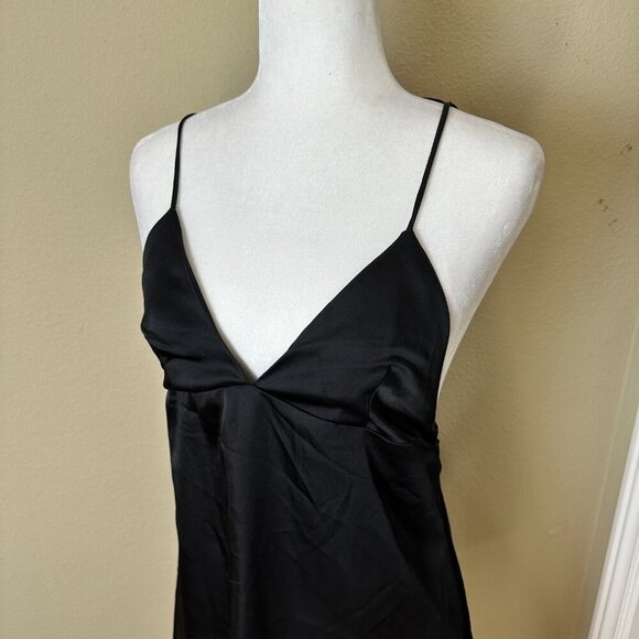 SOLARIS STYLE Classic Strappy Satiny Little Black Dress Size Small - Picture 3 of 9